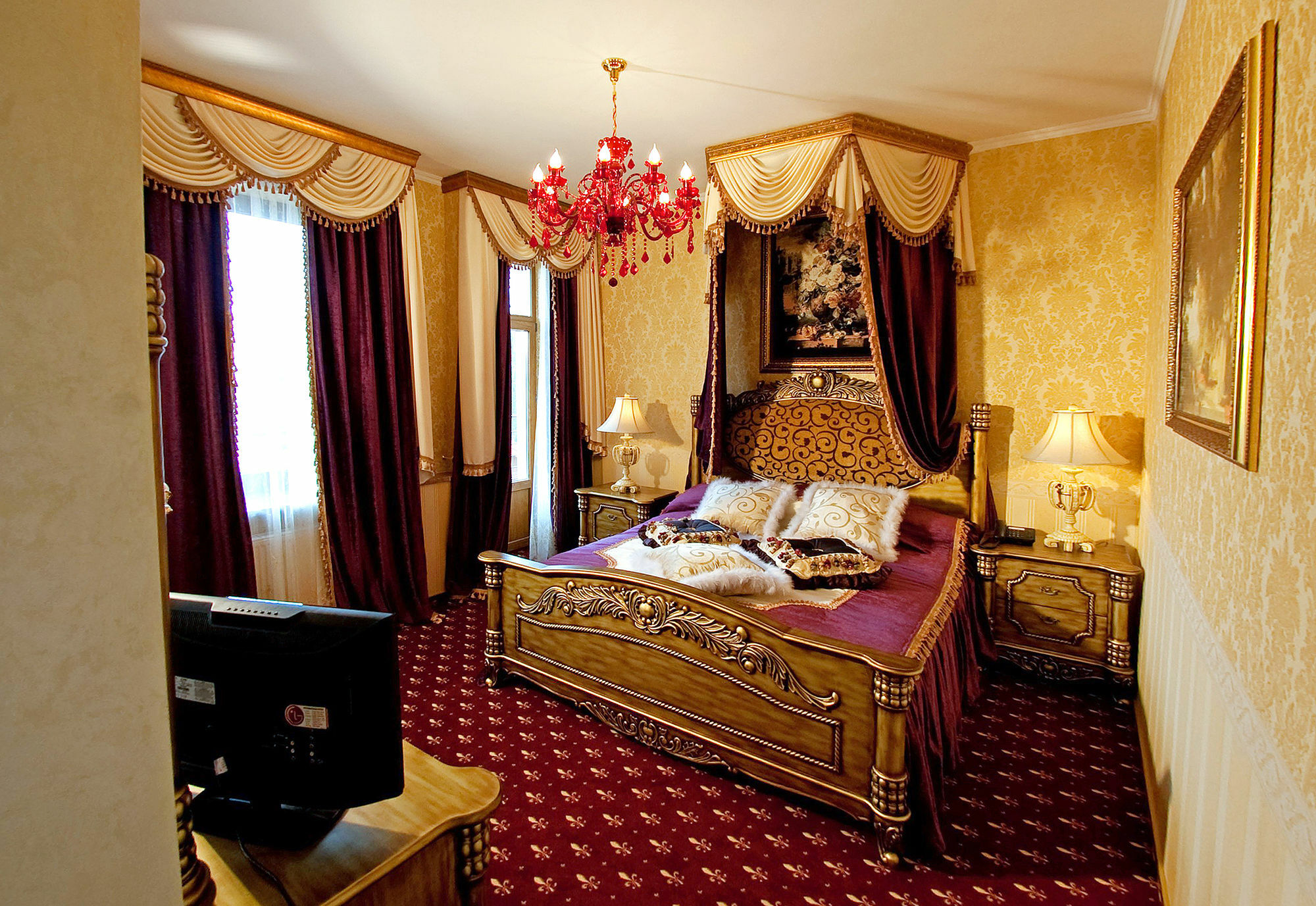Deluxe Hotel Kupava Lemberg Exterior foto